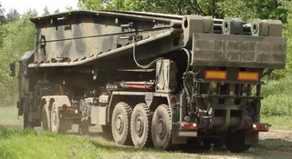 Daglezja wzmacnia armię, ale pojawiają się niewygodne pytania