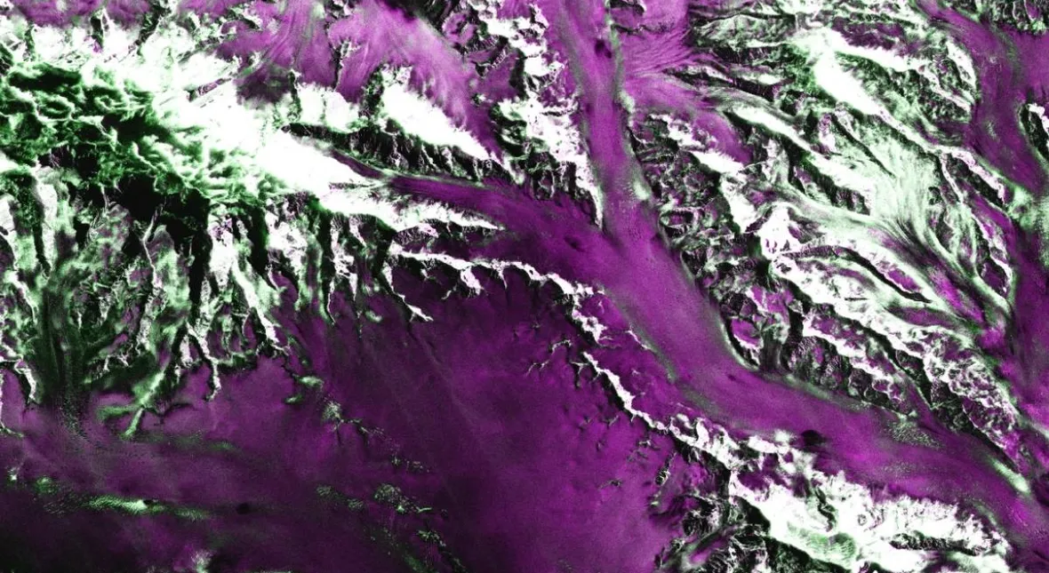 Image for Skały dosłownie się rozlały. Satelity uchwyciły niezwykły moment