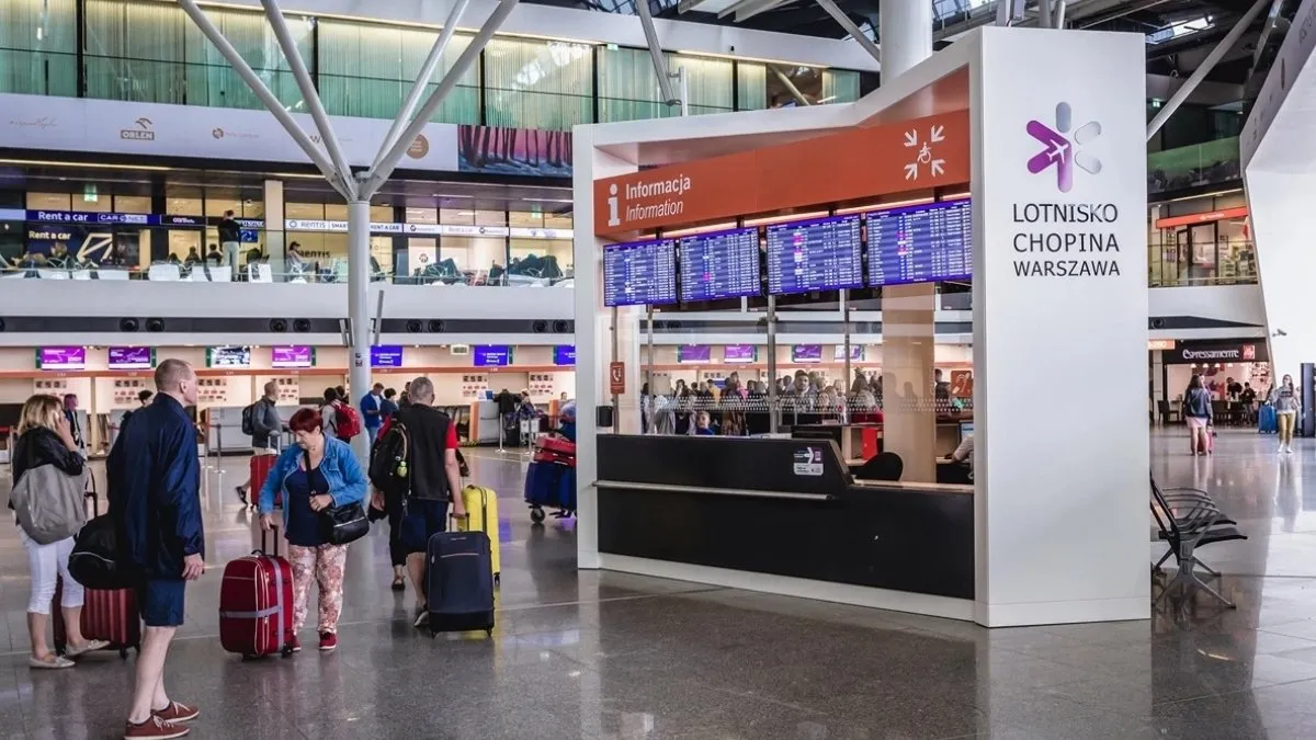 Warszawa wyprzedza konkurencję. Tak rośnie ruch na Chopinie