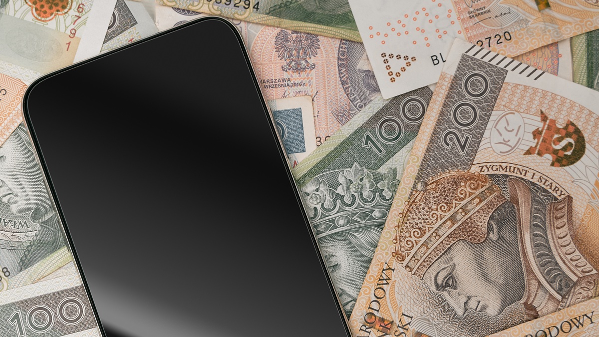 Polacy mają ogromne problemy z płaceniem. "Chwila i nie masz na rachunek"