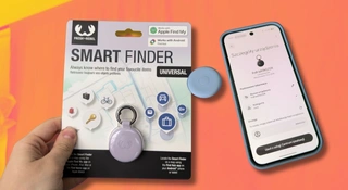 Tani jak barszcz lokalizator z Action to hit. Działa z Androidem i iPhone'em