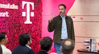 Oto darmowe AI w telefonie. Zrobi ci podcast w trzy kliki