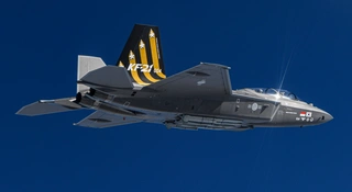 Myśliwiec KF-21 Boramae  gra na nosie potęgom. Korea wchodzi do elity