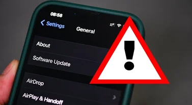 Pilnie zaktualizuj iPhone'a. Grozi ci niebezpieczeństwo