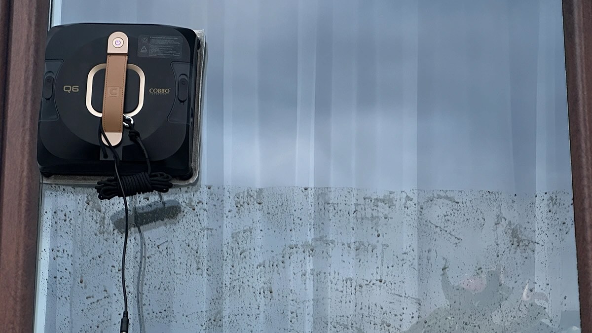 COBBO Q6 – test i recenzja. Czy to najlepszy robot do mycia okien bez smug?