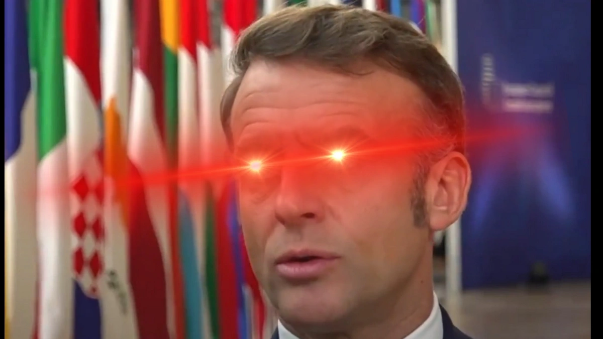 Kości zostały rzucone, a Europa wchodzi w zupełnie nową erę zimnej wojny. Emmanuel Macron oficjalnie zapowiedział rozbudowę francuskiego arsenału nuklearnego, redefiniując dotychczasową doktrynę bezpieczeństwa swojego kraju i Starego Kontynentu. Do projektu dołącza Polska.