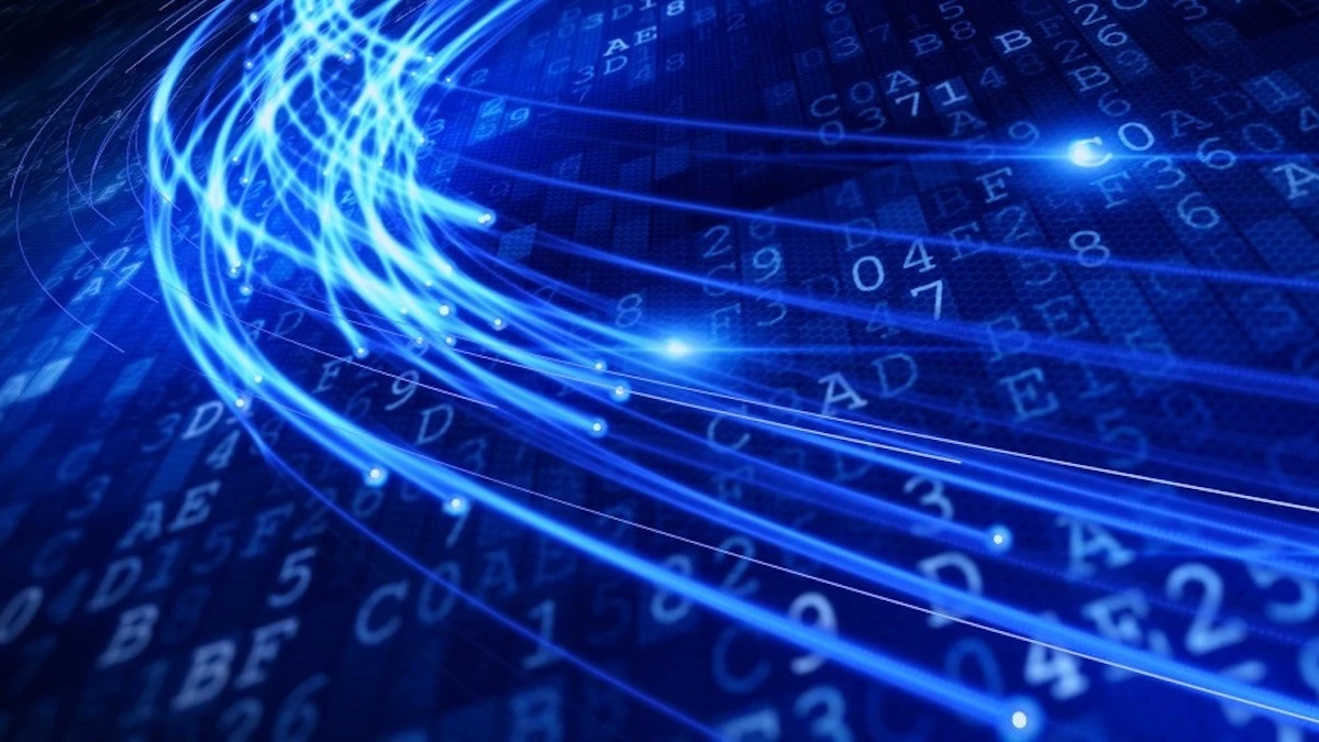 Jak działa światłowodowy internet? Budowa światłowodu