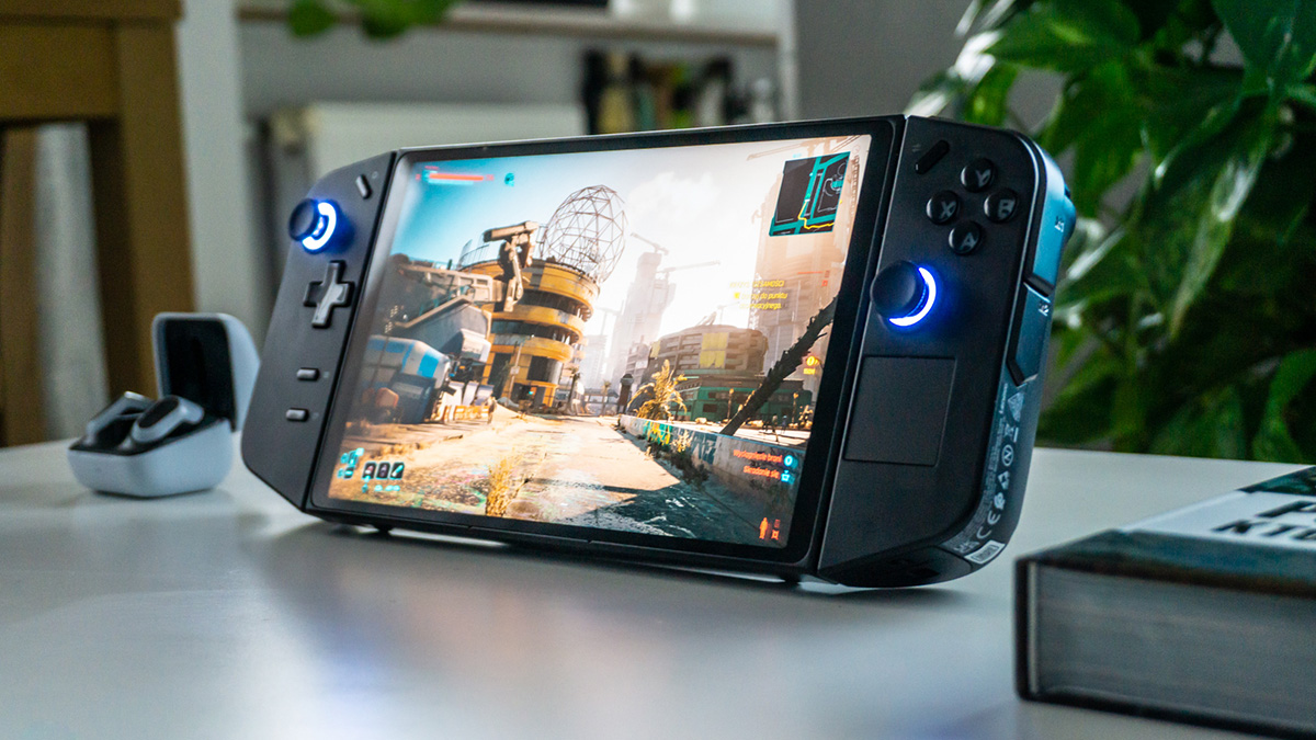 Legion Go wreszcie będzie wygodny. Lenovo naprawia największy błąd