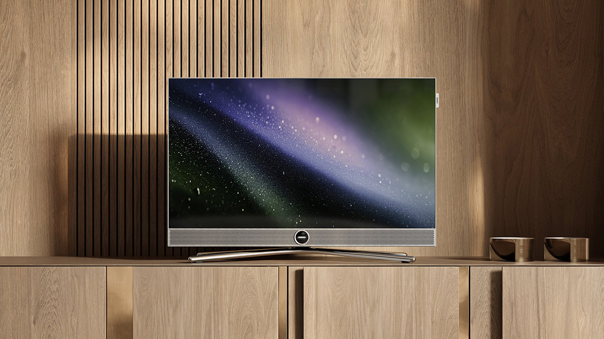Loewe wycenia telewizor 32 cale na 6500 zł. Ten absurd ma ukryty sens