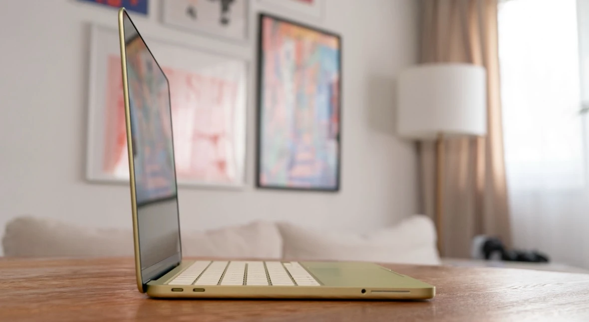 Image for Widziałem MacBooka za 1800 zł. Laptopy z Windowsem mają przekichane