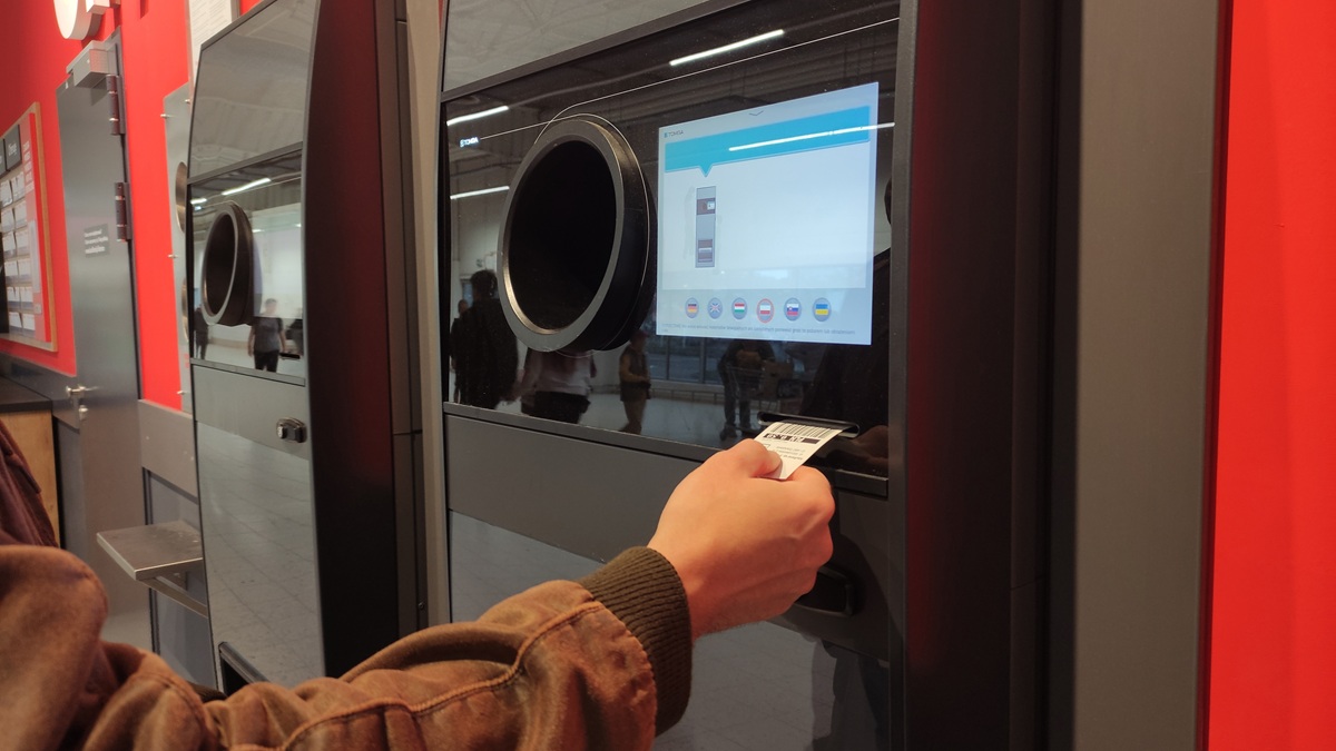 Nie oddajesz butelek, wspierasz system kaucyjny. Szach i mat, hejterze