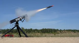 Polska buduje nową fabrykę zbrojeniową. Wypuści 10 tys. rakiet do niszczenia dronów