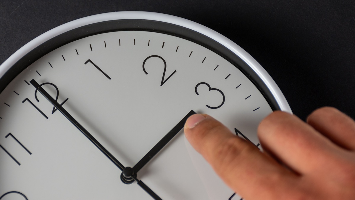 Godzina do przodu to pikuś. Z czasem mamy inny problem