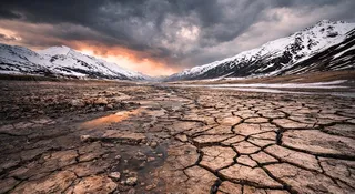 Dużo śniegu, mało wody. Klimatolog studzi optymizm po zimie