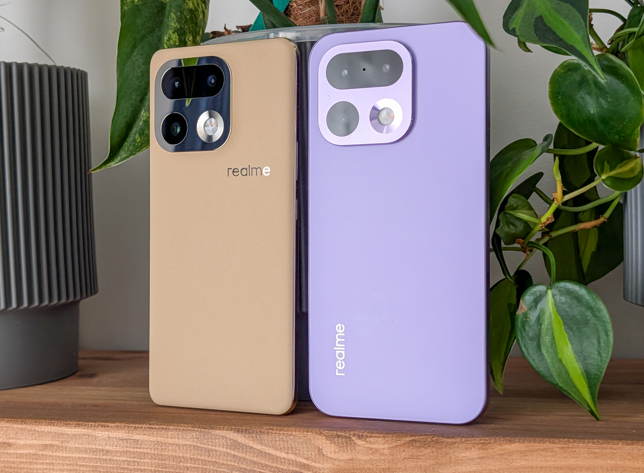 Szukasz rozsądnego telefona fotograficznego? Już przestań, patrz na realme 16 Pro+