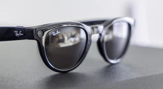 Smart okulary na sali sądowej. Próba oszustwa ujawniona