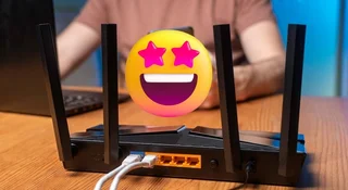 Światłowód i abonament w rekordowo dobrej cenie. Dorzucą ci telefon