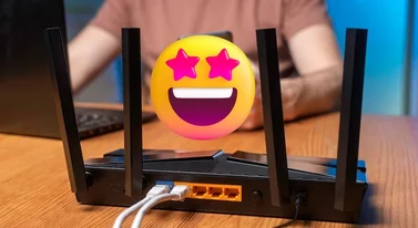 Światłowód i abonament w rekordowo dobrej cenie. Dorzucą ci telefon