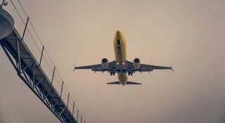 Nie polecisz tanio na wakacje. Podziękuj Trumpowi