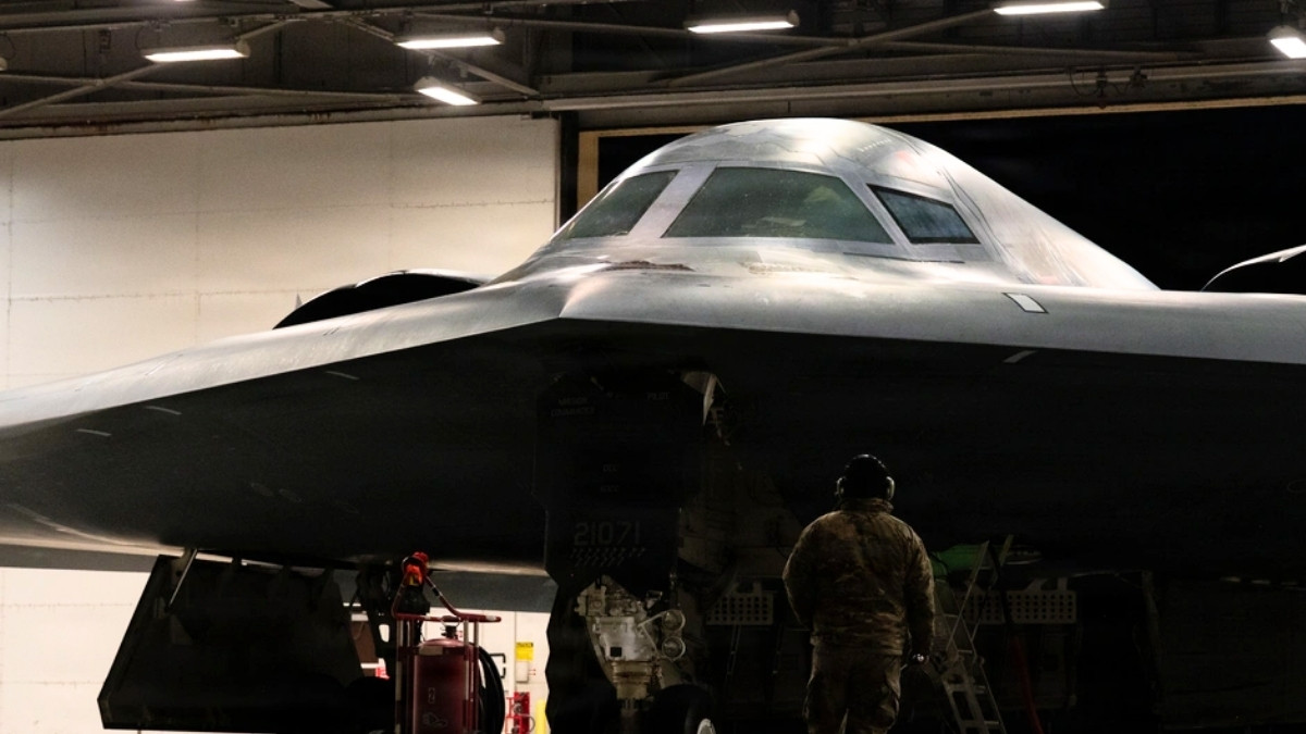 Najlepszy bombowiec wygląda dziwnie. Amerykanie coś kombinują