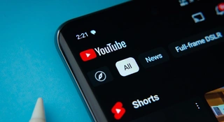 YouTube ma bat na oszustów. "Elon Musk" nie sprzeda ci już inwestycji