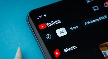 YouTube ma bat na oszustów. "Elon Musk" nie sprzeda ci już inwestycji