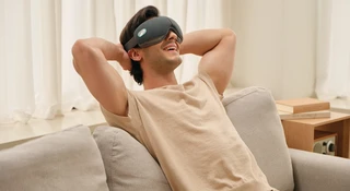 Ratunek dla ludzi za biurkami. Masażery oczu, szyi i pleców z rabatami na majówkę