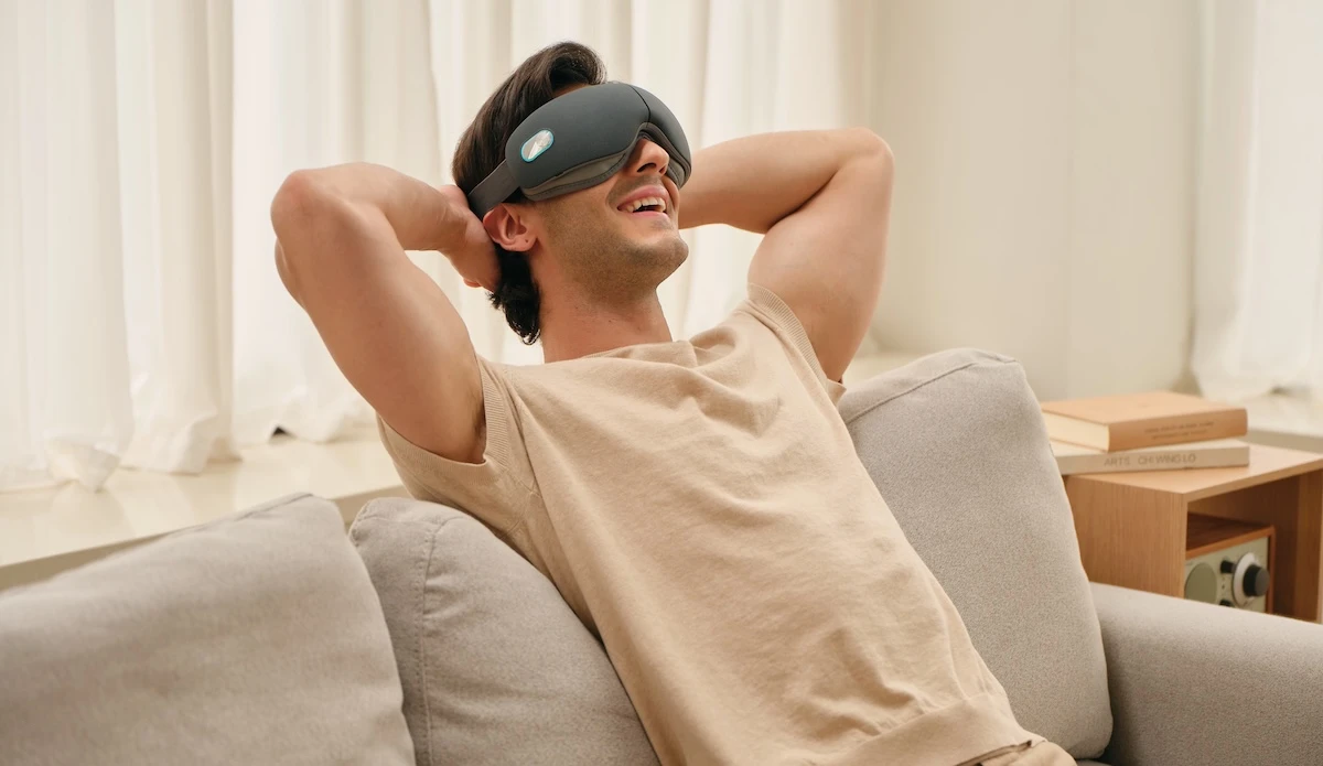 Ratunek ludzi za biurkami. Masażery oczu, szyi i pleców z rabatami