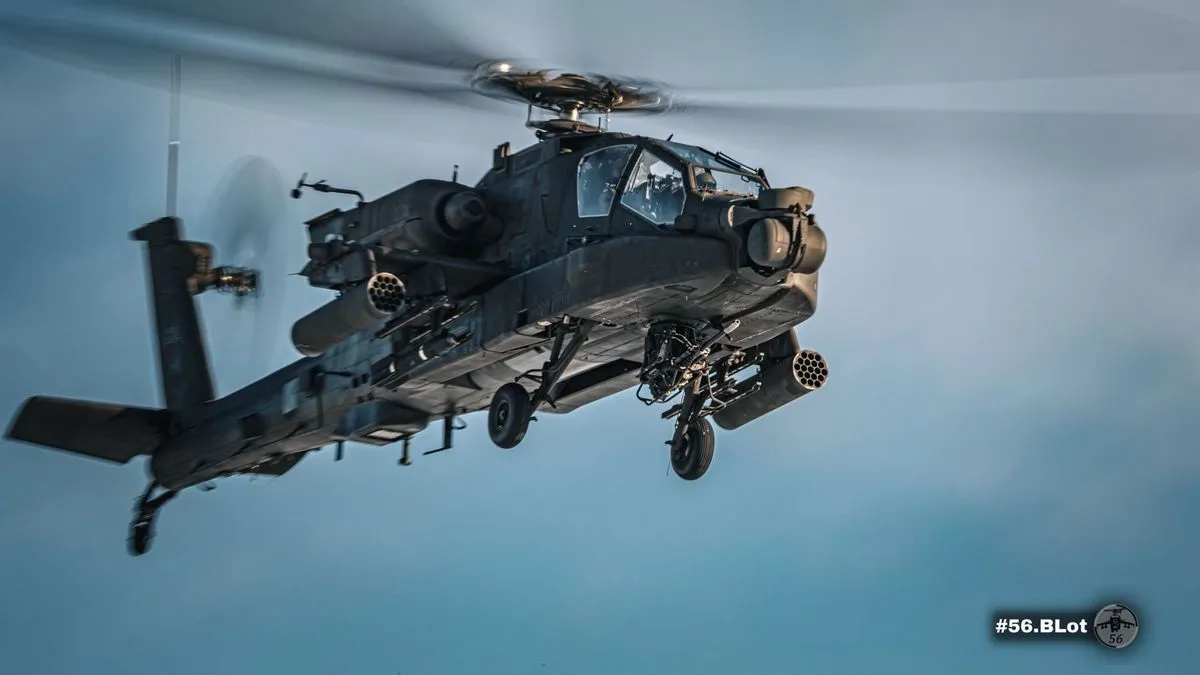 Nowy drapieżnik na polskim niebie. Historyczny lot na śmigłowcach Apache