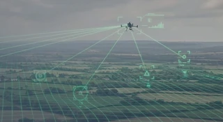 Świat zmienia się na naszych oczach, a wraz z nim zasady gry na globalnej szachownicy. Jeszcze do niedawna tworzyli oprogramowanie i zajmowali się rynkiem gamingowym. Dziś, w obliczu rosnących zmian geopolitycznych i nowych zagrożeń, przechodzą potężną transformację.