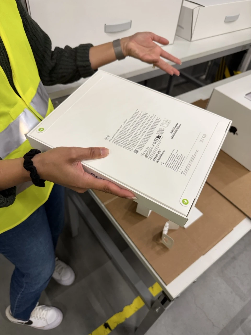 Informacje o produkcie drukowane są bezpośrednio na pudełkach - nie używa się już naklejek