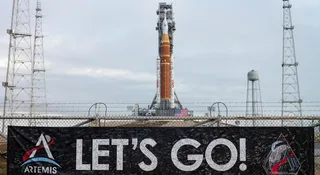 Powrót ludzi na Księżyc to prawdziwa uczta. Oto menu astronautów na 10 dni lotu