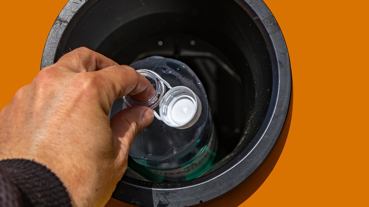 Polacy nie mogą odzyskać kasy z kaucji. Co za absurd