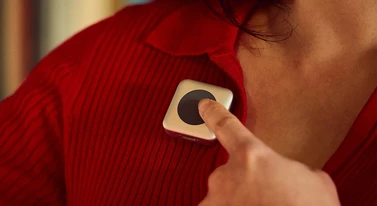 Byli pracownicy Apple zapakowali bota w gadżet. Nie wyszło