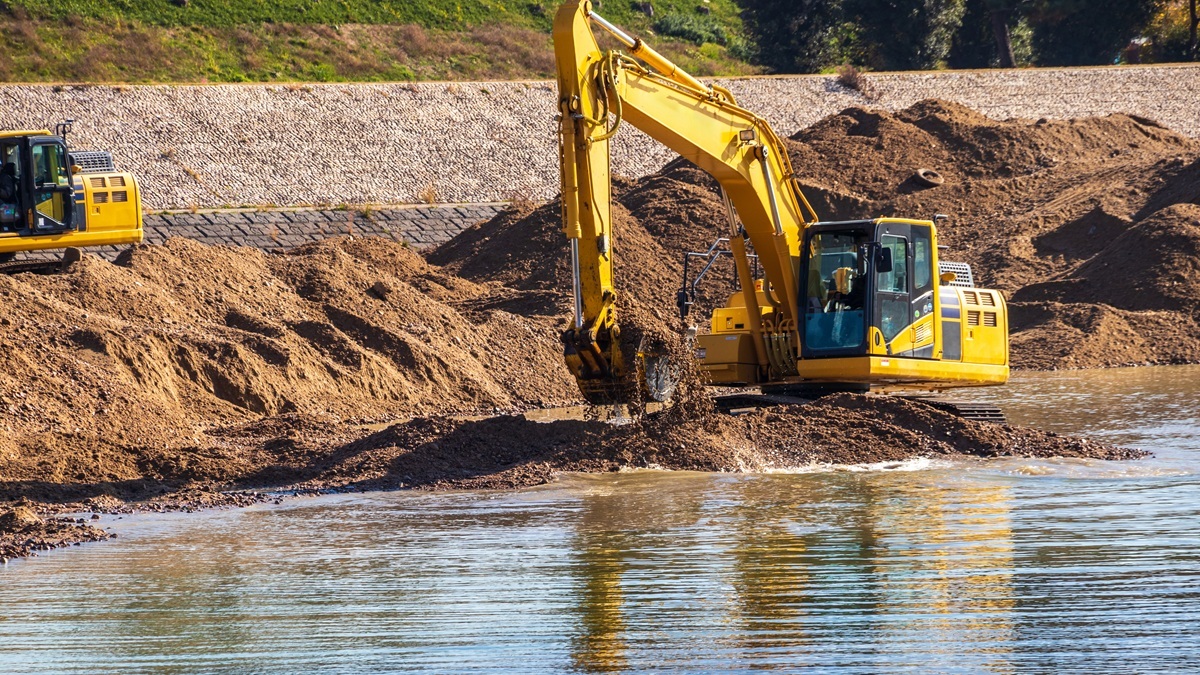 Deweloper chce przesunąć rzekę. Brzmi fatalnie, ale może mieć sens
