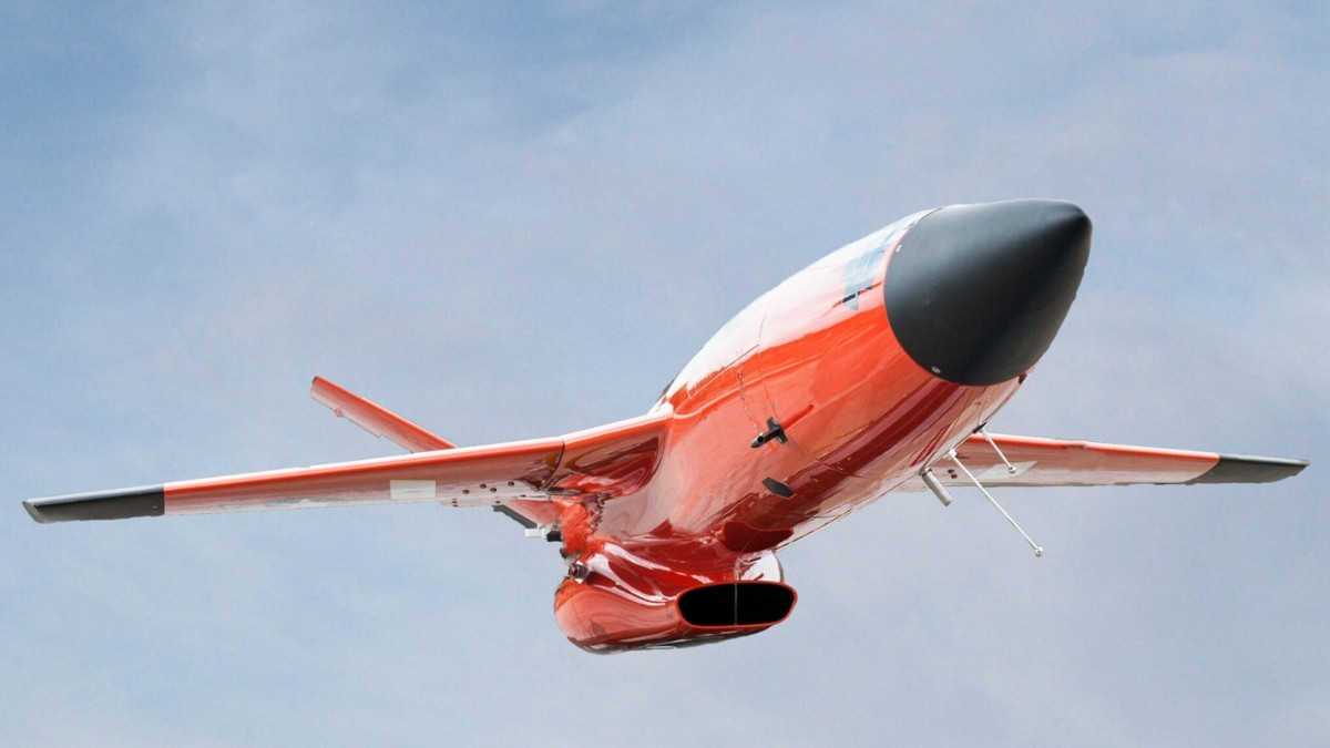 Dron z silnikiem myśliwca. Firejet to nowa bestia