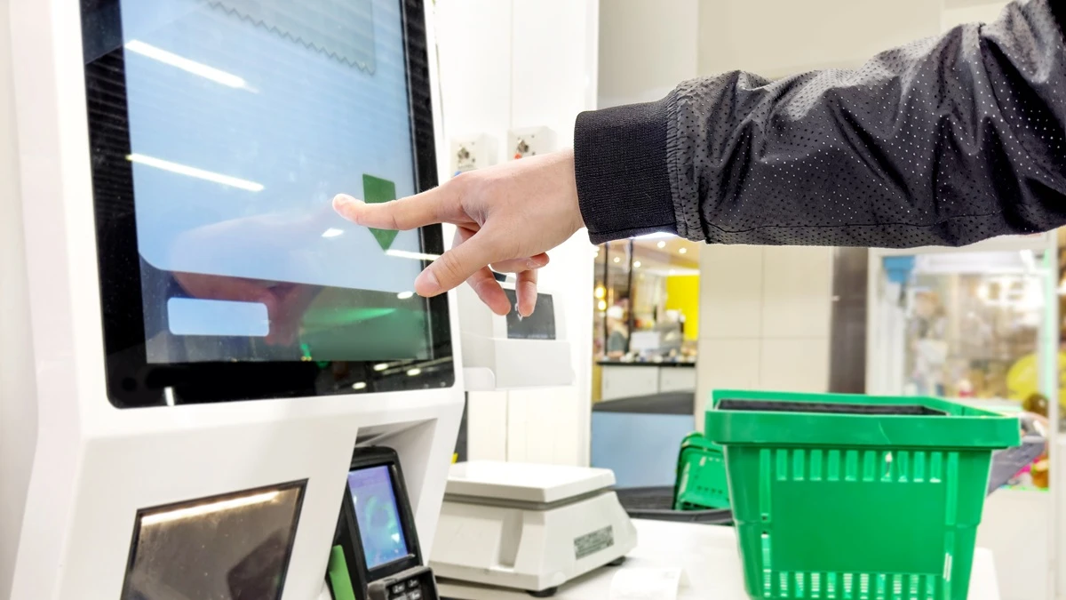 Kasa samoobsługowa nie dla wszystkich. Sklep sprawdzi, czy można ci zaufać