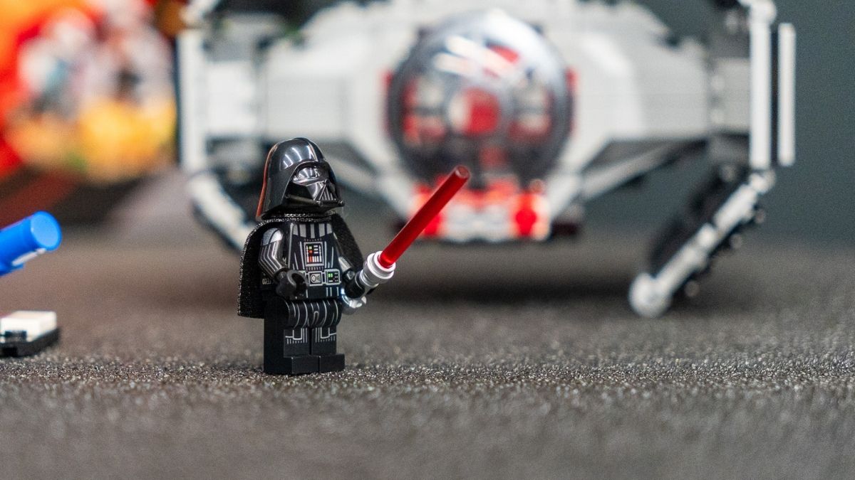 Bez aplikacji, bez ekranu, a robi efekt wow. Smart Play zmieni rynek klocków?