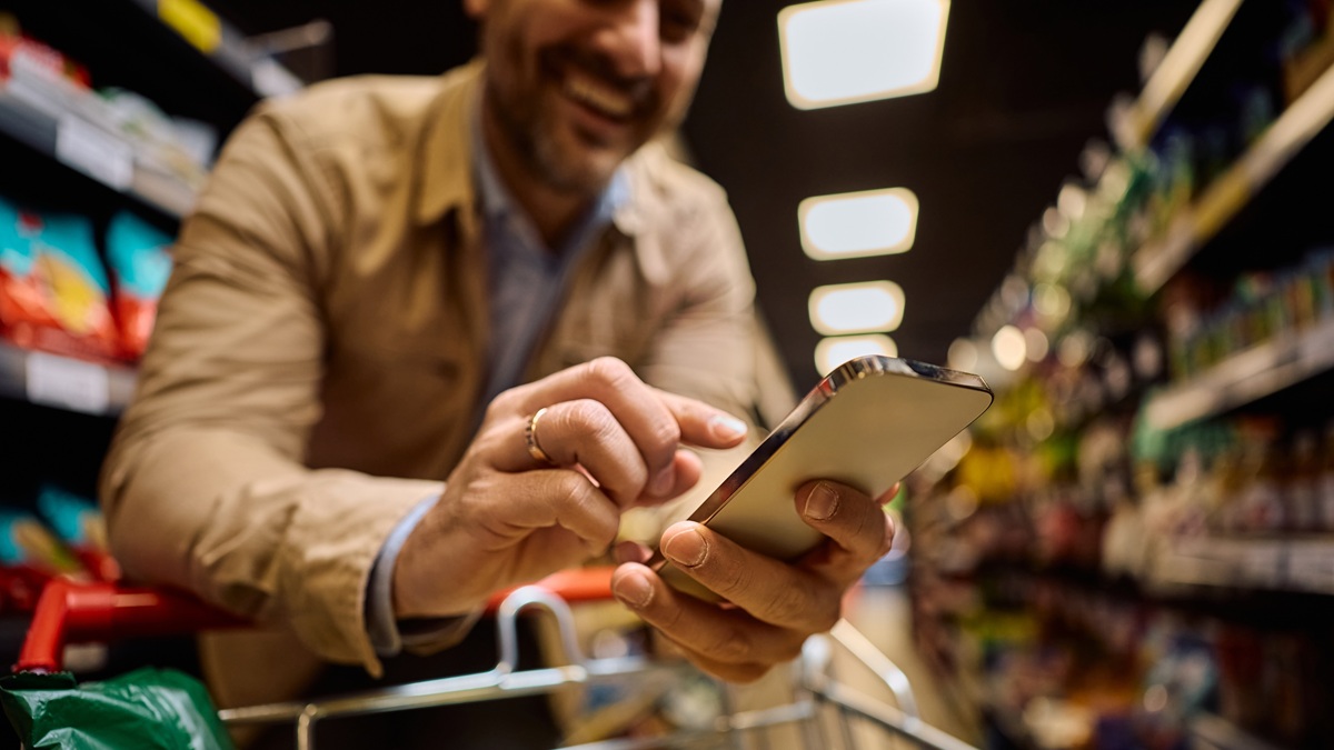 Bez aplikacji w sklepie przegrywasz. Przepłacasz nie tylko za zakupy