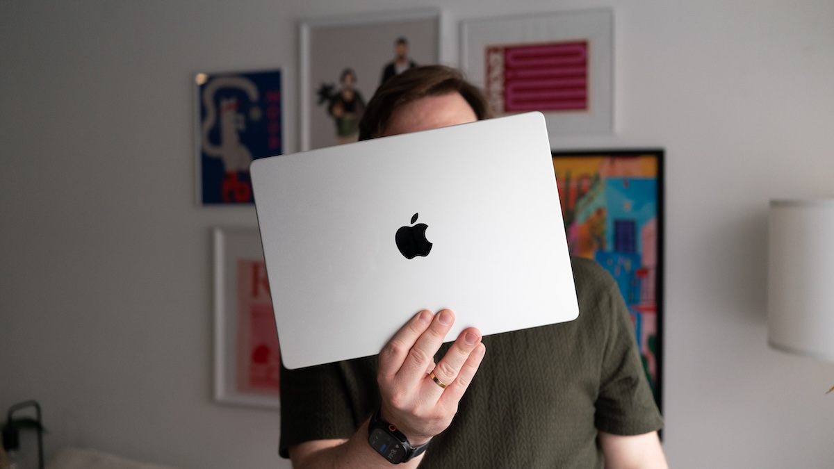 Co potrafi laptop w cenie 10 tanich MacBooków Neo? Sprawdzamy