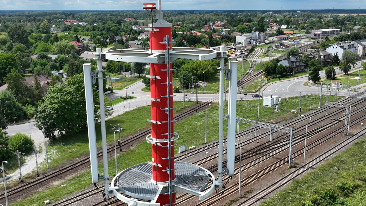 Wreszcie! Infrastruktura, by pociągi w Polsce mogły śmigać 250 km/h, gotowa