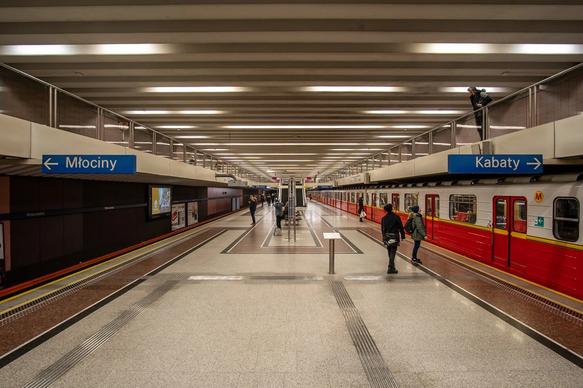 Warszawa pilnie potrzebuje schronów. "Metro to za mało"