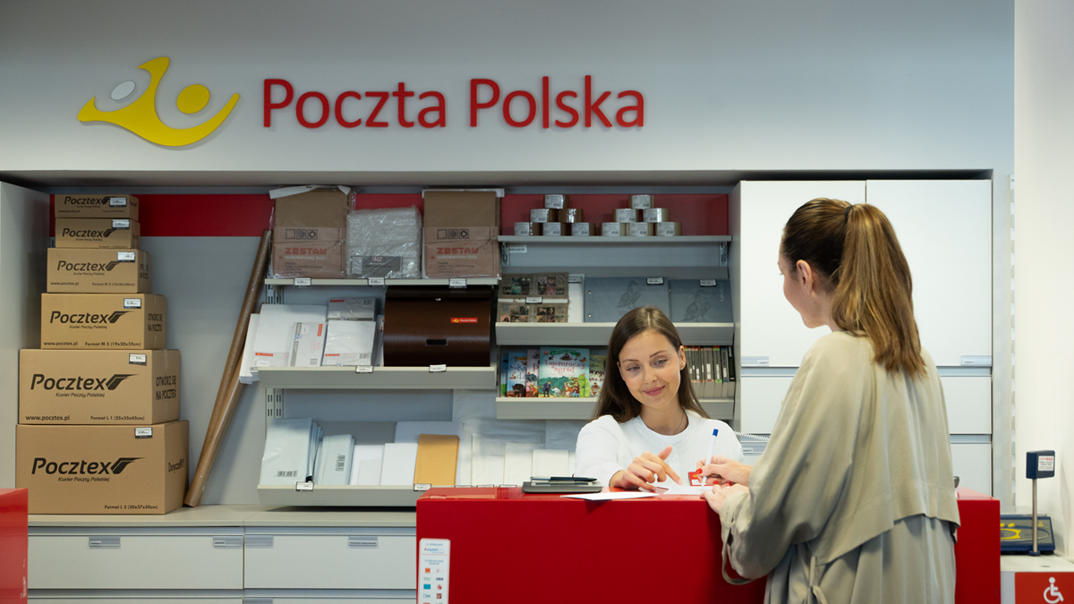 Poczta Polska będzie jak dyskont. Szykujcie się na kasy samoobsługowe