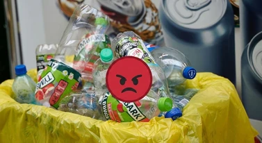 Przedsiębiorcy uderzają w system kaucyjny. "To wożenie powietrza"