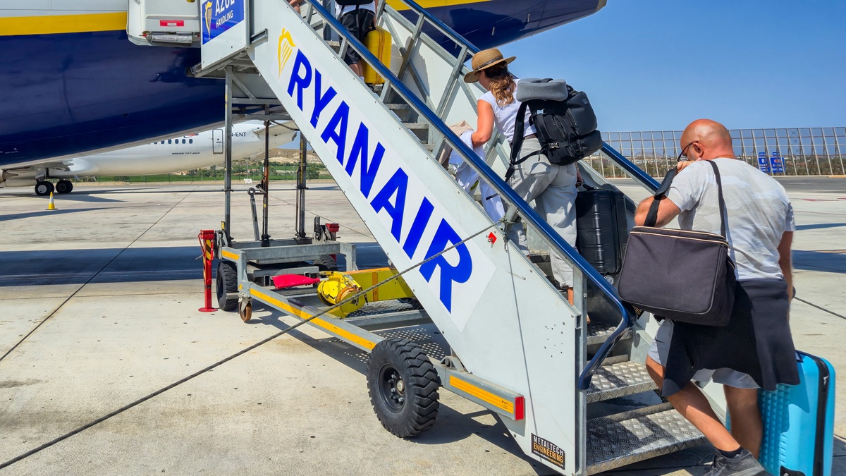 Jeden wyskok w samolocie i masz wyrok. Ryanair pokazał, jak się kończy rumakowanie