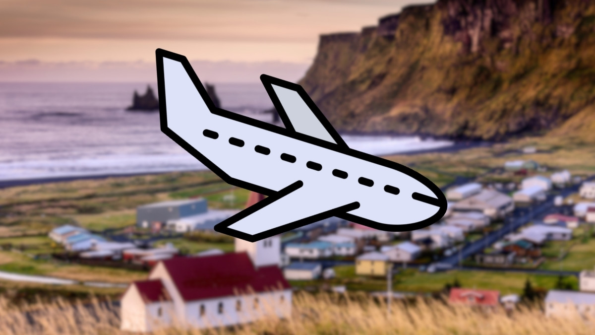 Wielki Boeing leciał nad wioską i straszył ludzi. Pilot chciał się pożegnać