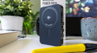 Cenowo rozbili (power)bank. Hama Power Pack Qi2 to indukcja i metal za 119 zł - test