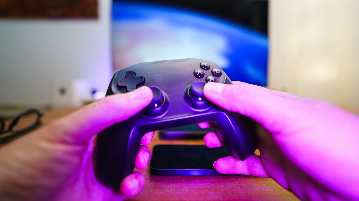 Centrum domowej rozrywki. Odkryj, dlaczego PlayStation 5 to najlepszy prezent dla całej rodziny