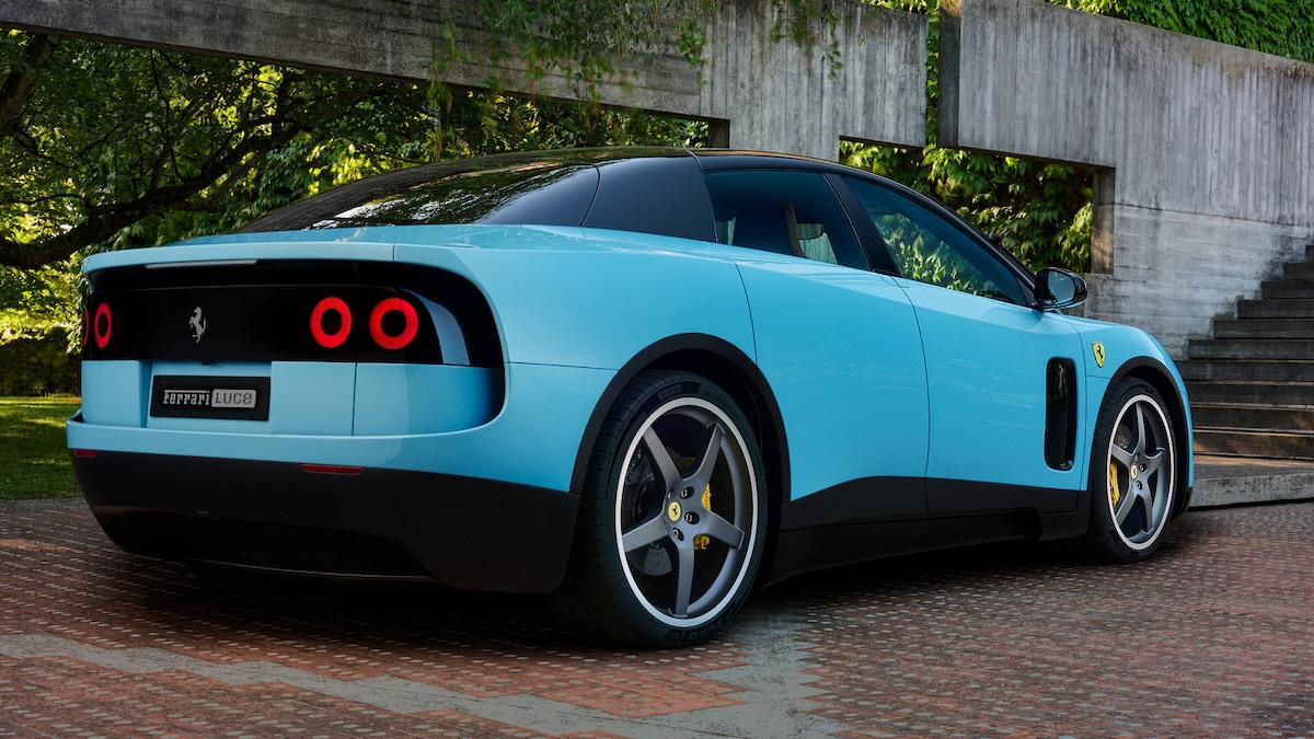 Nie podoba ci się nowe Ferrari Luce? I tak cię nie stać