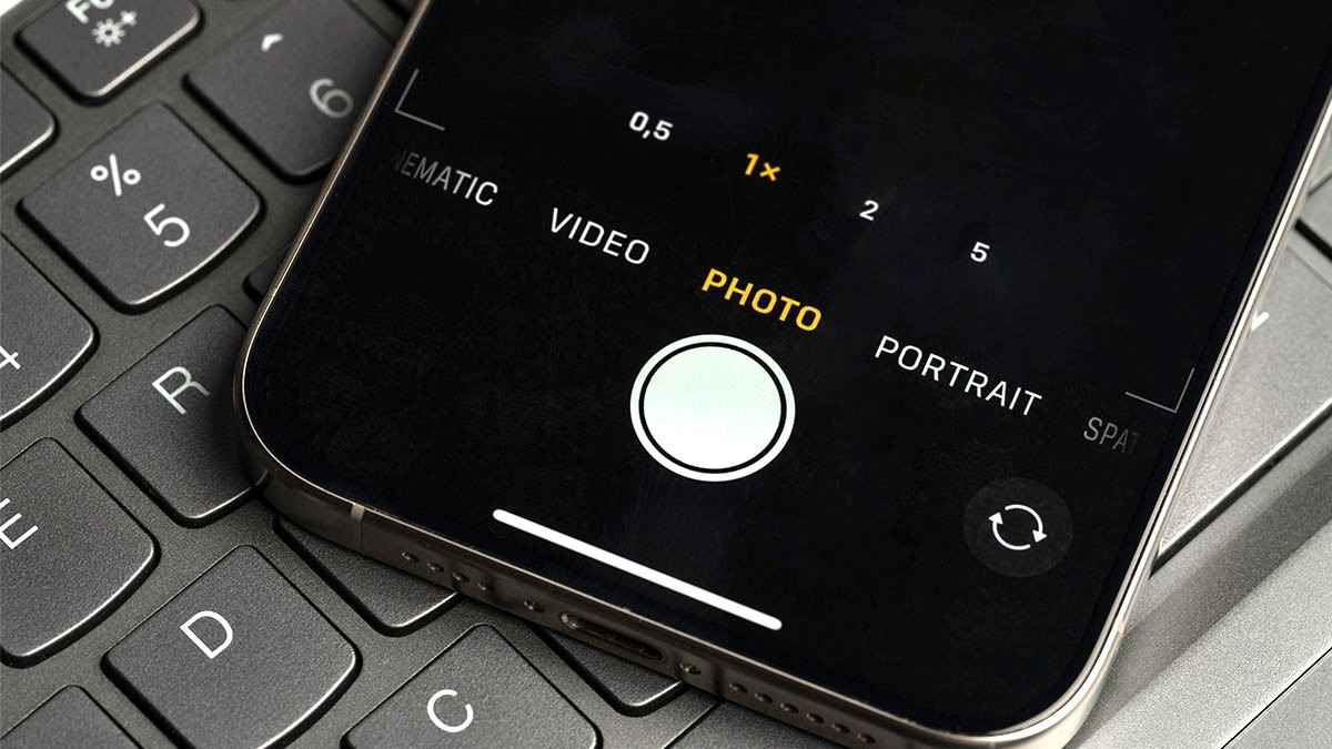 Aparat iPhone’a przejdzie remont. Apple oddaje ci stery